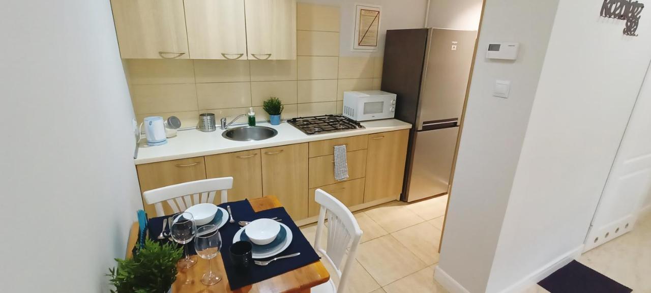 Apartament Granatowy Swietoduska 12 Lublin Exterior photo